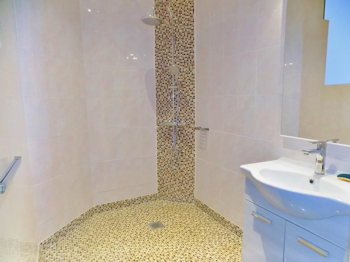 Appartement Port- Orestis Nice